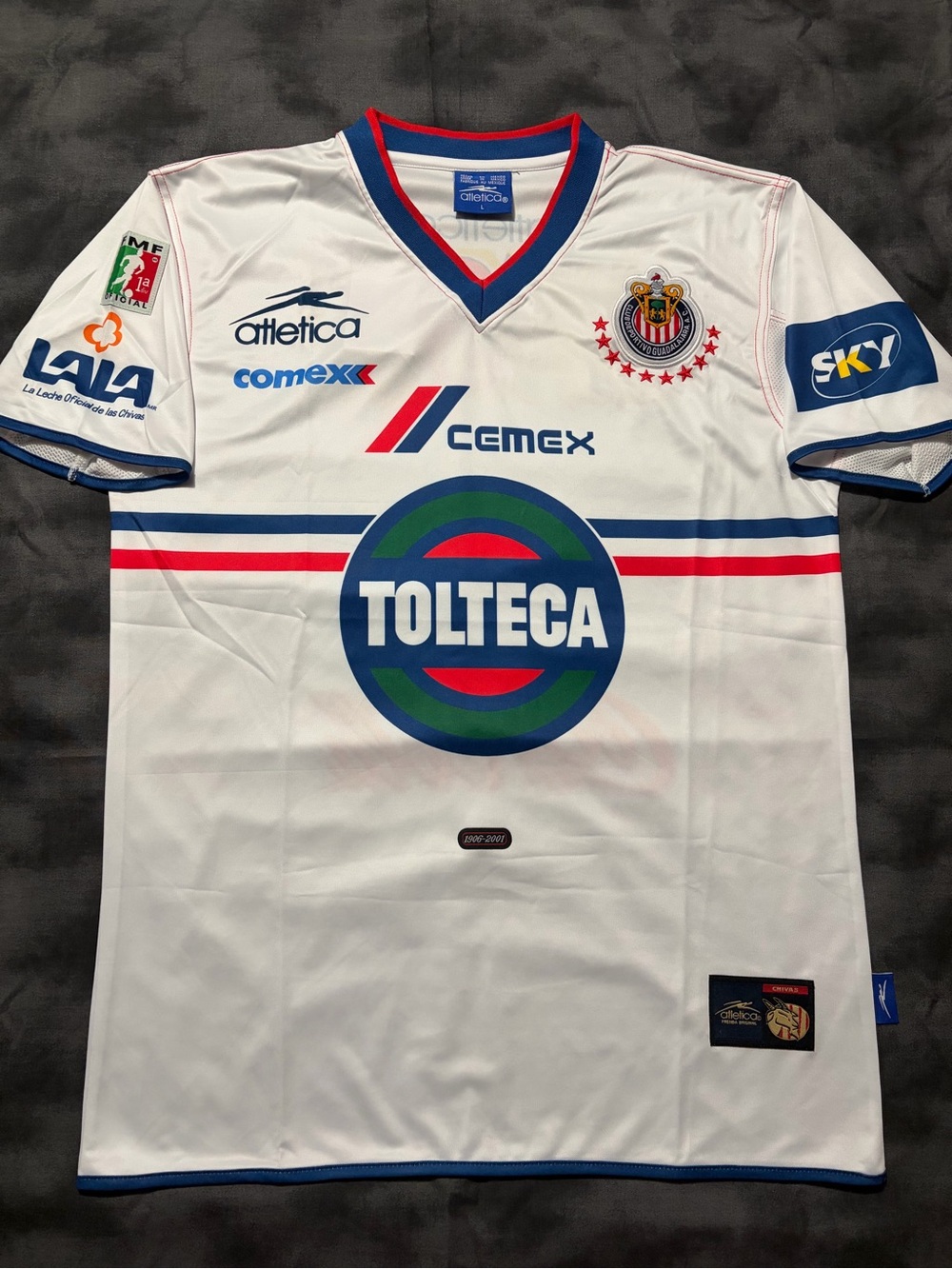 Atletica Retro Chivas Jersey 01/02